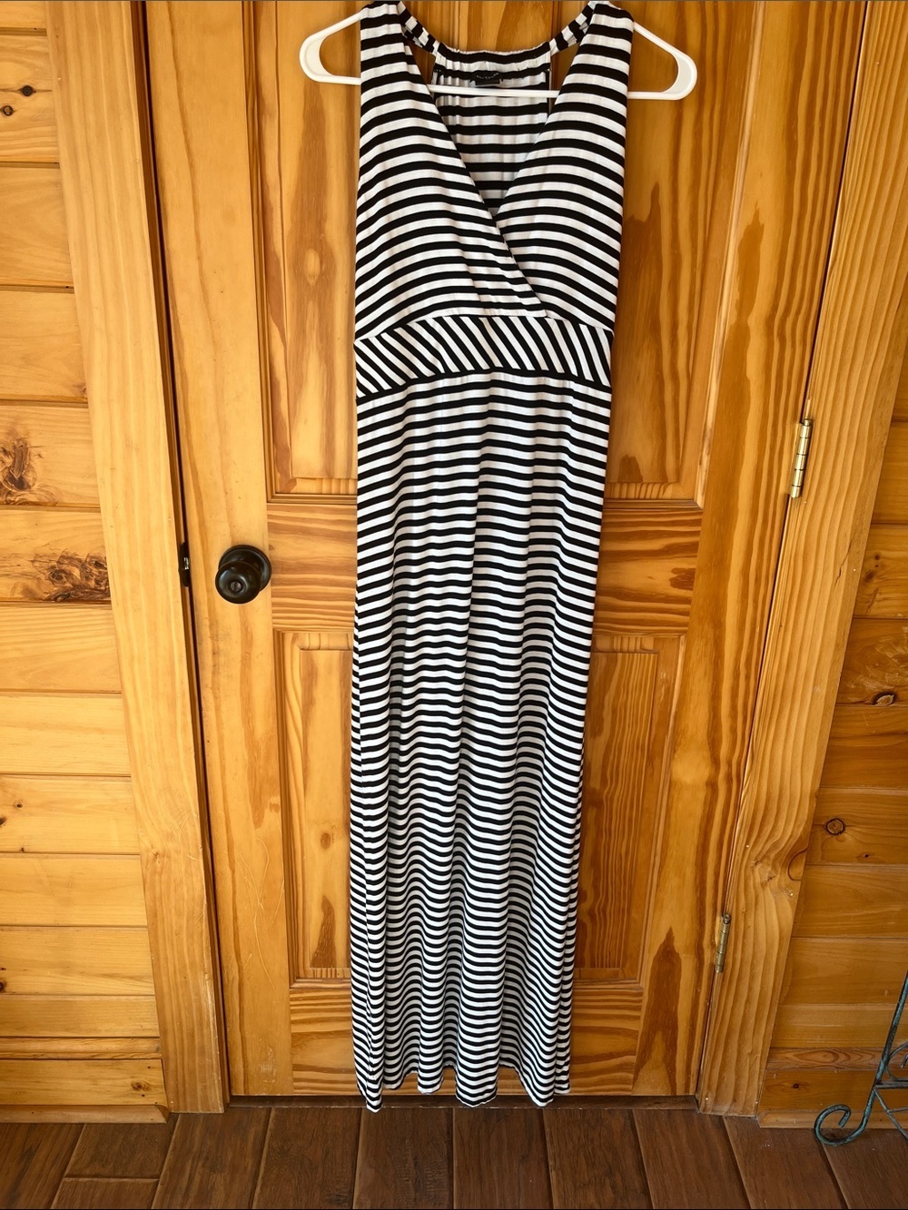 Ann Taylor Black and White Striped V-Neck Maxi Dress -Size Medium